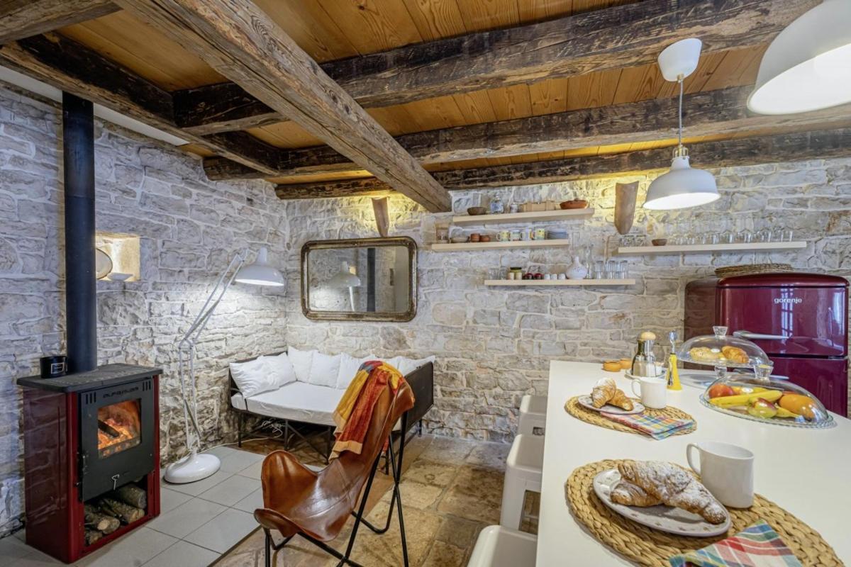 Una In Kranjcici - Haus Fuer 5-6 Personen Svetvinčenat Exterior foto